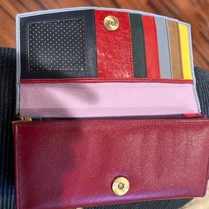 Soruka Hand-Crafted Smart Mulit-Colored Leather Wallet